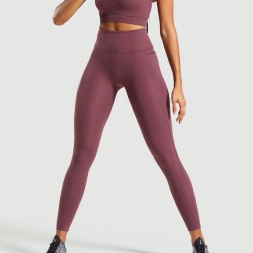 COPY - Gymshark Speed Leggings (Berry)